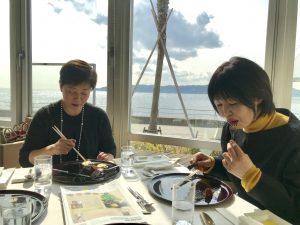 1D763B80-1B67-4763-9E91-B59A552F5351